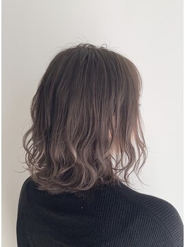 ライリー(riley) rileyミルクティーグレージュ