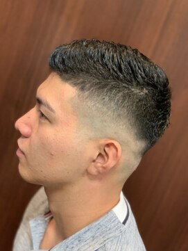 ヒロギンザバーバーショップ 神楽坂店(HIRO GINZA BARBER SHOP) ソフトモヒカンフェード