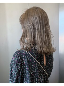 アンバースデー(UNBIRTHDAY) スモーキーアッシュ/オリーブベージュ