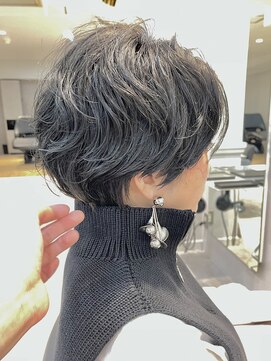 グラフ 銀座(GRAFF) 大人可愛い20代30代40代前下がりショートボブ【GRAFF銀座】