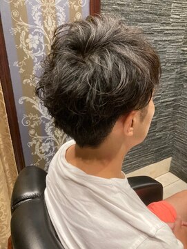 プレミアムバーバー 目黒店(PREMIUM BARBER produce by HIRO GINZA) 刈り上げパーマ