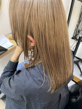 カリシア(CARICIA) カット+ダブルカラー+トリートメント