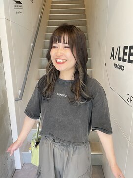 アイリー 名古屋(A/LEE) イヤリングカラー／グレージュ