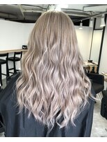 ラフ 難波店(LAFF) #黒髪#ボブルフ#ネビージュ#小顔#ワンレン