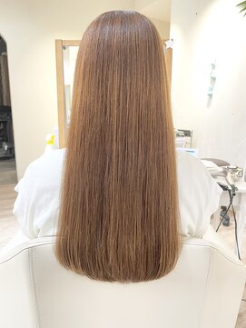 エミュー 大船店(emue) イメチェン/ホワイトブロンド/外ハネボブ/美髪/大船