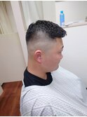 スキンフェード濡れパンスタイル