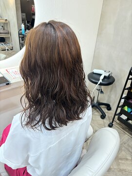 ラヴィズム 名駅店(LUVISM) 名古屋/レディースパーマ/眉毛/スパイラル