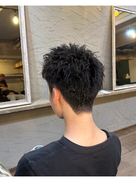 ミオ ベガ(Mio'' VEGA) 大人スパイキーショート