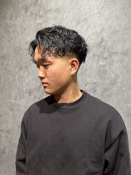 ドゥーエン 緑橋店(DoEN) スパイラルパーマ×テーパーフェード