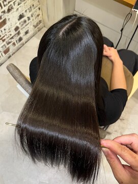 グラスヘア(Grous hair) 錦糸町/縮毛矯正/ストレートパーマ/髪質改善/トリートメント