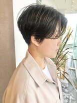 ルーチェ(Luce) 前髪かきあげハンサムショート