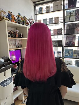 トムキャット(TOM CAT) 学生人気!『ビビット・ピンク』