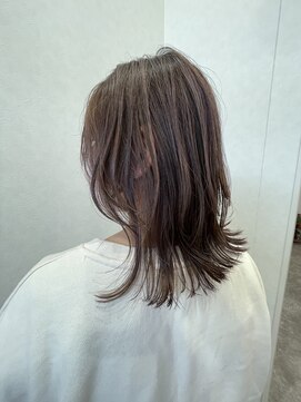 ビヨリ(biyori) セミロングレイヤー