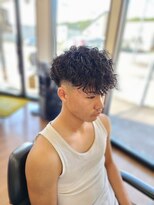 アパッシュ 春光本店(Apache) スペインカール×スキンフェード