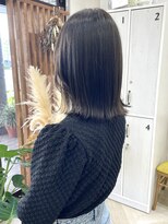 ラフ(laugh)&nbsp;顔周りレイヤー×アッシュ