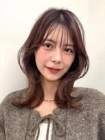 アビー(ABBEY3)&nbsp;くびれミディアムレイヤーカットハッシュカット銀座外はね内巻き