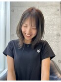 透明感バツグン！ オリーブベージュ