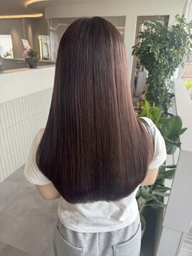 ビビバイベル(BiVi by BHEL) 桑名ロングレイヤーカットハッシュカット透明感カラー重めロング