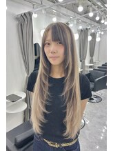 モア シルエ(MoA cilue)&nbsp;周りと差をつけるデザインカラー