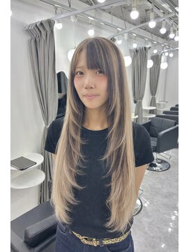 モア シルエ(MoA cilue) 周りと差をつけるデザインカラー