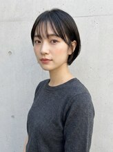 マイン(MINe)&nbsp;頭の形が綺麗に見える/丸みショート/ひし形/小顔カット