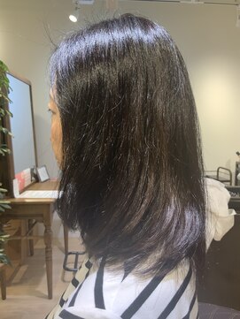 ユーネリー(U-NERY) まとまるレイヤースタイル