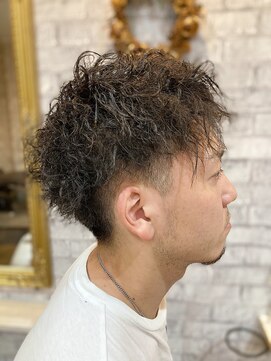 イムア(imua) ツイストパーマ