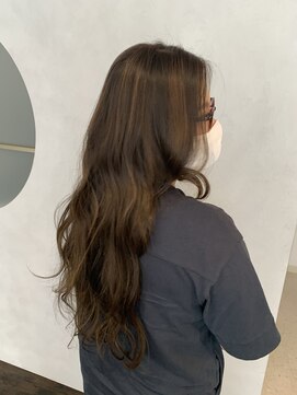 キー(KEY) ブリーチ無しのハイライト