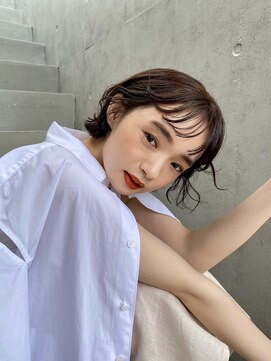 ソワ オモテサンドウ(SOIE OMOTESANDO) 【SOIE】癖を活かしたショートボブ