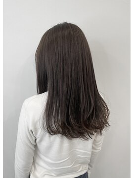 ユイテ 新河岸店(yuite) 大人ロング/透明感グレージュ/外国人風/扱いやすさ◎