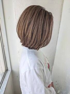 ムーンジェジェ(moon jeje) 相性抜群!ボブ×ハイライト★藤原