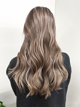 サイン 表参道(SIGN) グレージュカラー/ベージュカラー/ハイライト/白髪ぼかし/表参道