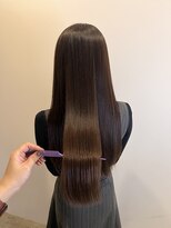 イオス(EOS) 美髪ストレートロング　酸性ストレート　艶髪/YUKA