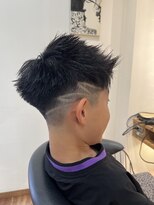 ルーム(Room)&nbsp;刈り上げショート/フェード/ラインアート/小学生カット