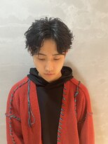 オンド(Onde)&nbsp;マッシュセンターパート無造作パーマ