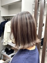 リングバイモアムー(Ring by Moremuu)&nbsp;issy ボブハイライト