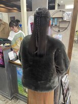 ニコヘアー(niko hair)&nbsp;タイトハーフアップ