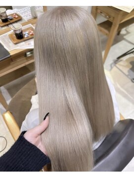 ヘアーメイクブランニュー セントラル 西大寺店(hair make Brand new central) 艶髪ホワイトグレージュケアブリーチハイトーンミルクティー20代