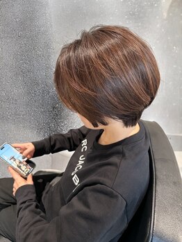 ラフ(LAUGH)の写真/マンツーマン施術×居心地の良さが人気の秘密♪大人の魅力・美しさを引き出す、上品な色味をご提案＊