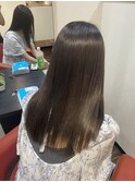 茶髪ロング
