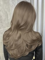 アマトウキョウスマートサロン(AMA TOKYO×Smart Salon)&nbsp;ヘーゼルベージュ　ブリーチなし　レイヤーカット　海外風