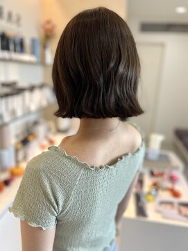 ヒビカ(HIBIKA) 韓国風重めゆる巻ボブ