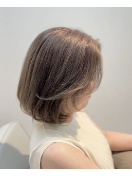 ウチコ 平尾店(u.chi.ko_si) 大人ボブと白髪ぼかし