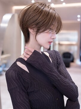 メゾンバイハバナ(maison by HAVANA) 20代30代大人かわいいオリーブグレージュ小顔レイヤーショート