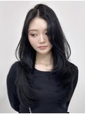 小顔ロングレイヤーカット顔周り秋グレージュカラー透明感カラー