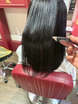 ジュリアンマーラ(Julien Mara) 髪質改善/縮毛矯正/艶感/トリートメント/韓国/黒髪ストレート