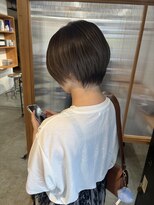 ユニカ(UNIKA)&nbsp;ハッシュカット/グレージュ/デザインカラー/北長瀬