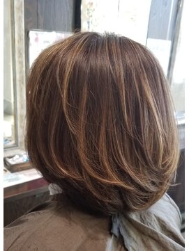 ヘアーアンドネイル ルシア(Hair&Nail Lucia) ボブハイライト
