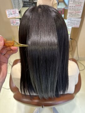 アズール 草加(azule) 髪質改善カラー　ブラウン　ツヤ髪スタイル