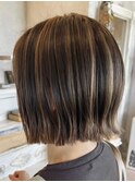 切りっぱなしボブ透明感ショコラベージュ丸みショート韓国20代